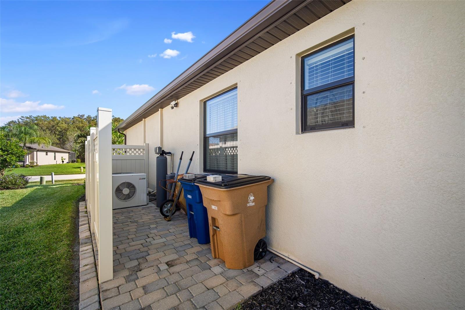 Image 36 of 51 For 14298 Mindello Drive