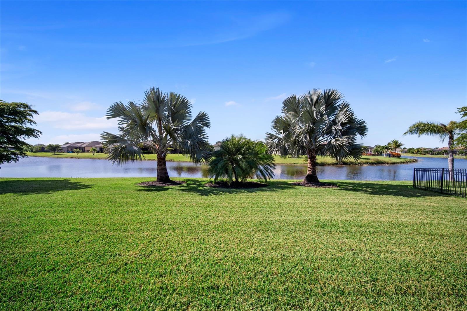 Image 37 of 51 For 14298 Mindello Drive