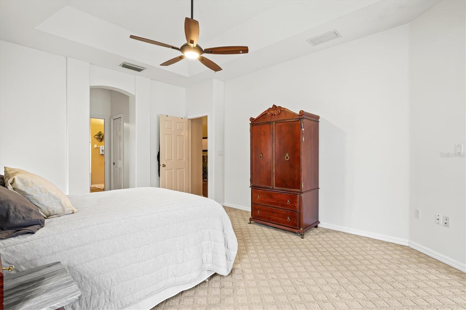 Image 24 of 70 For 7350 Deer Crossing Court