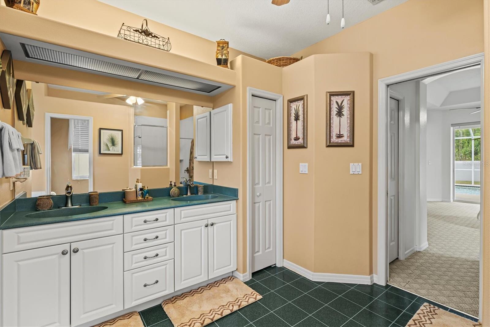 Image 26 of 70 For 7350 Deer Crossing Court