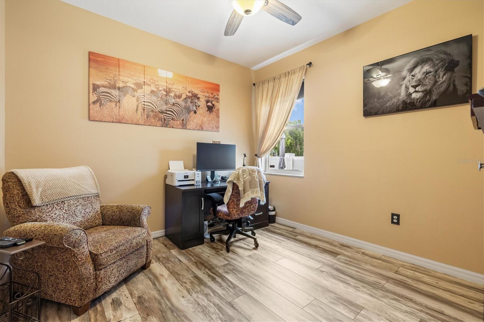 Image 33 of 70 For 7350 Deer Crossing Court