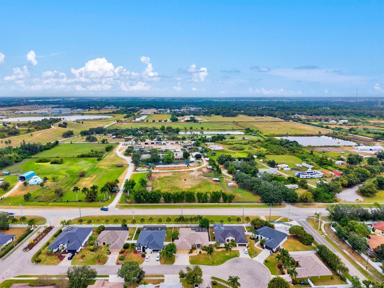 Image 52 of 70 For 7350 Deer Crossing Court