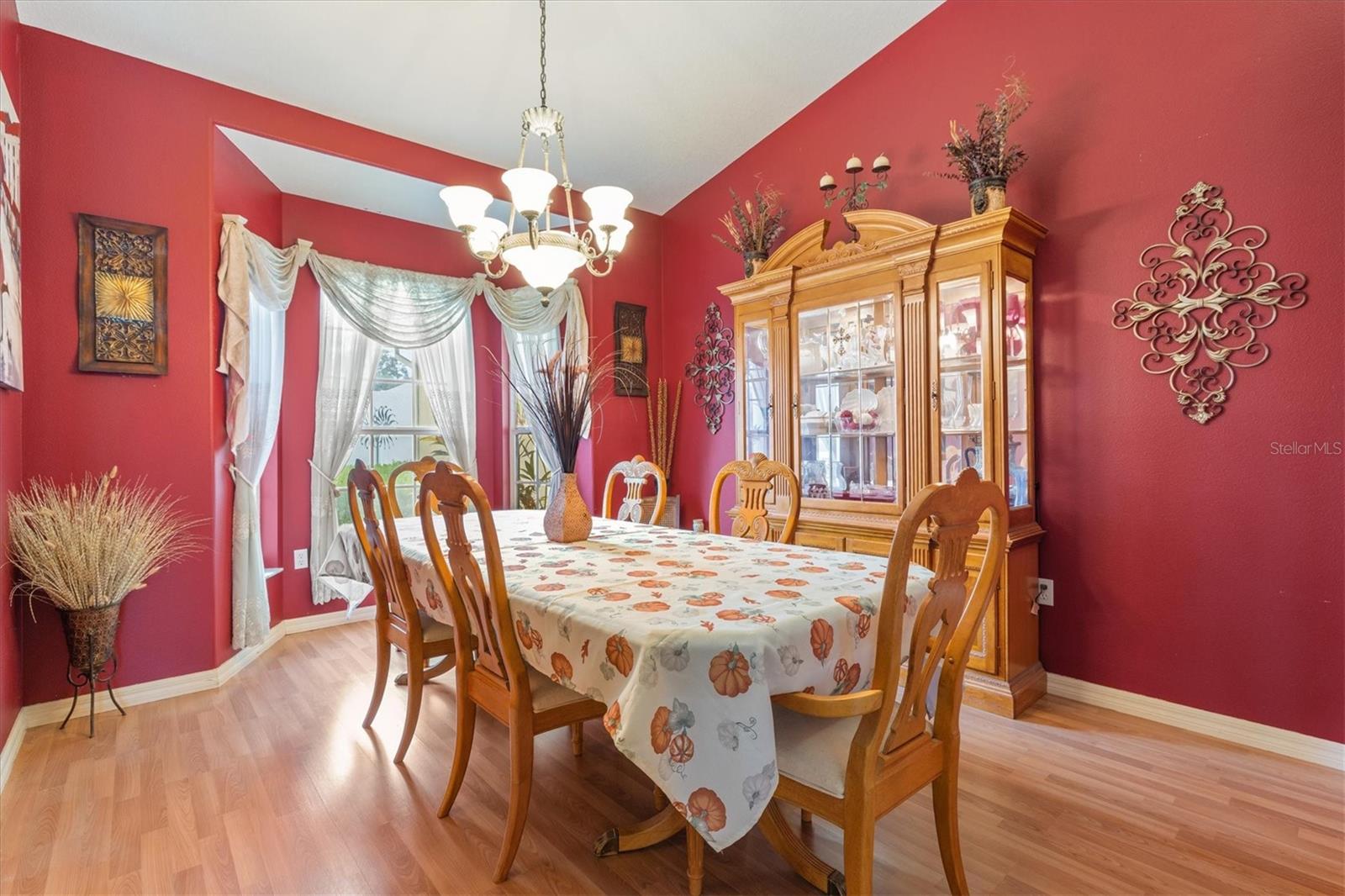 Image 8 of 70 For 7350 Deer Crossing Court