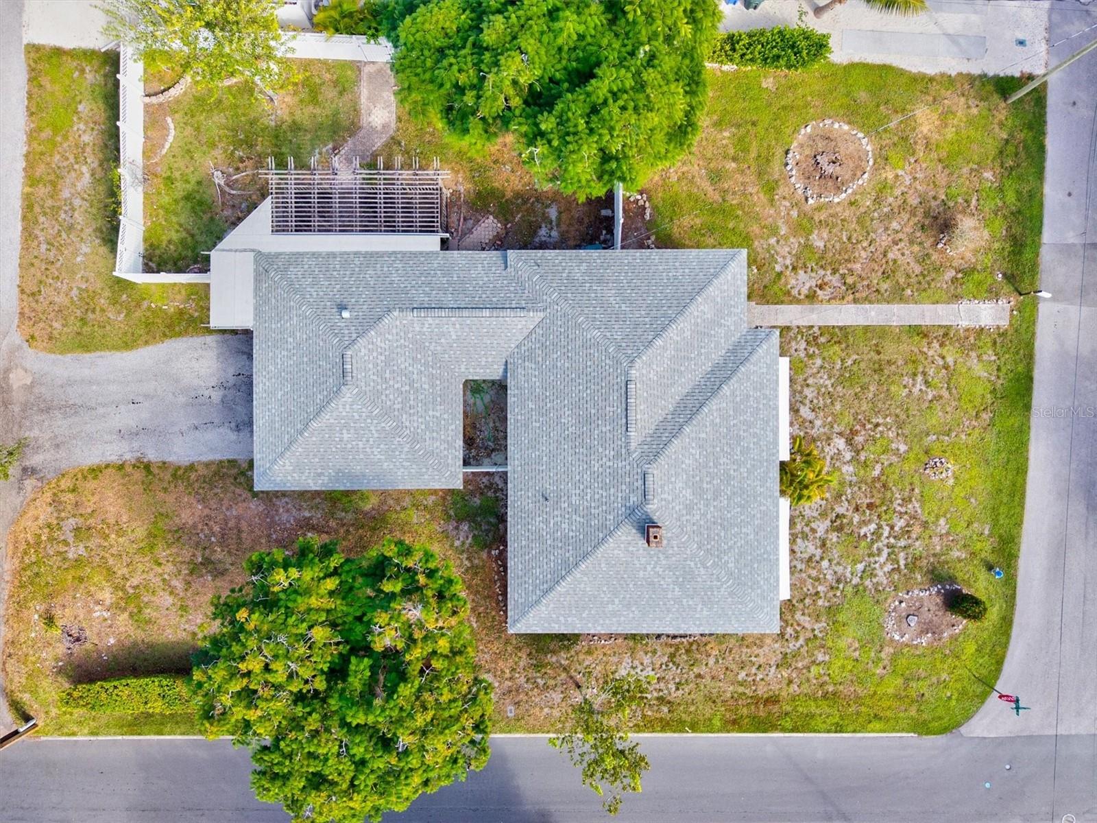 Image 34 of 49 For 2720 4th Avenue W