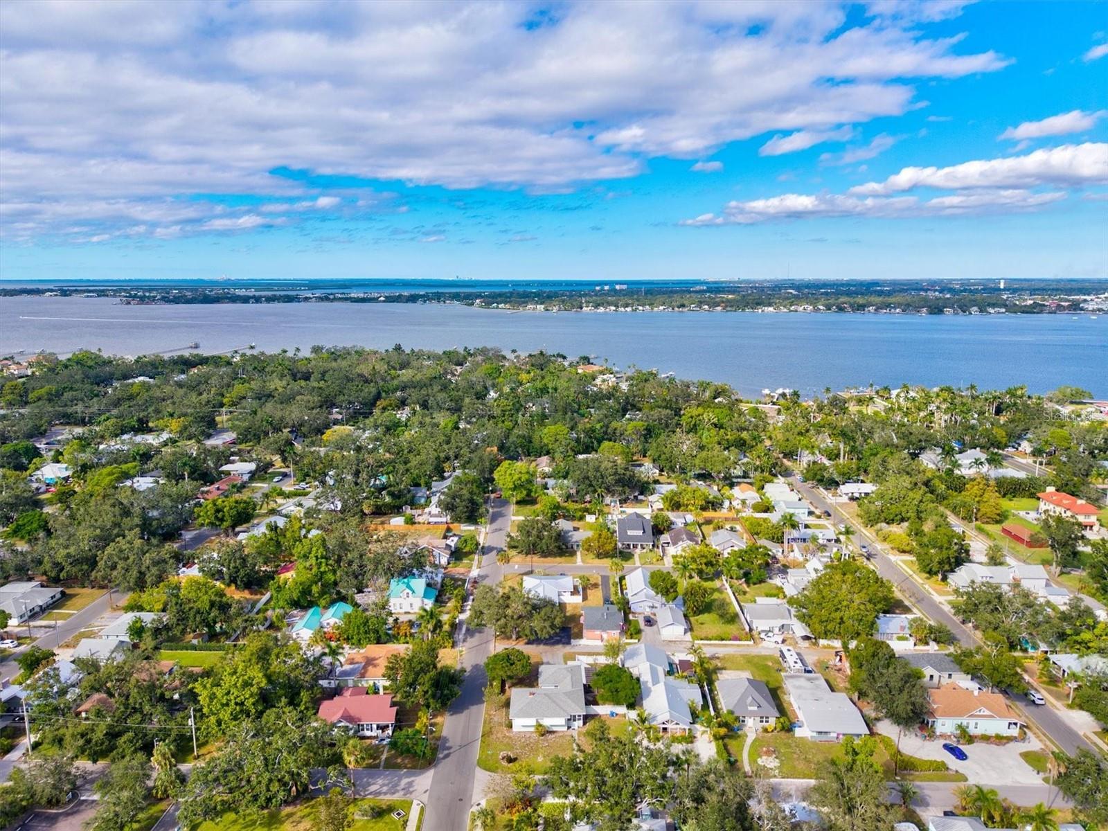 Image 35 of 49 For 2720 4th Avenue W