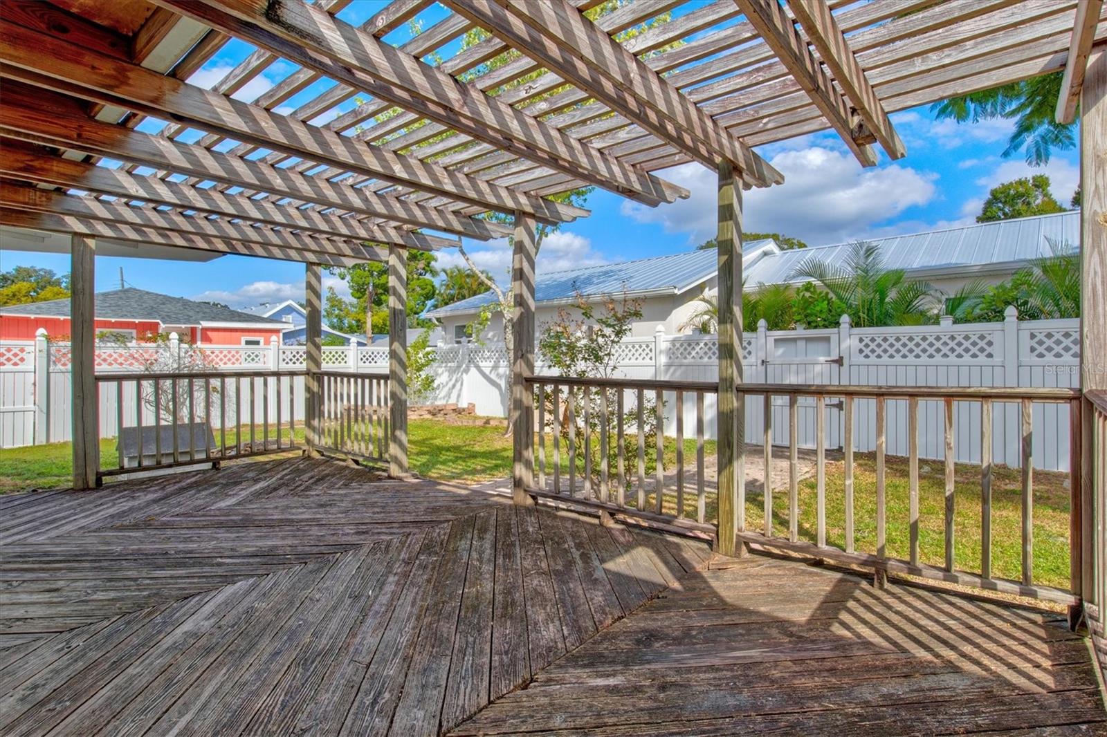 Image 45 of 49 For 2720 4th Avenue W