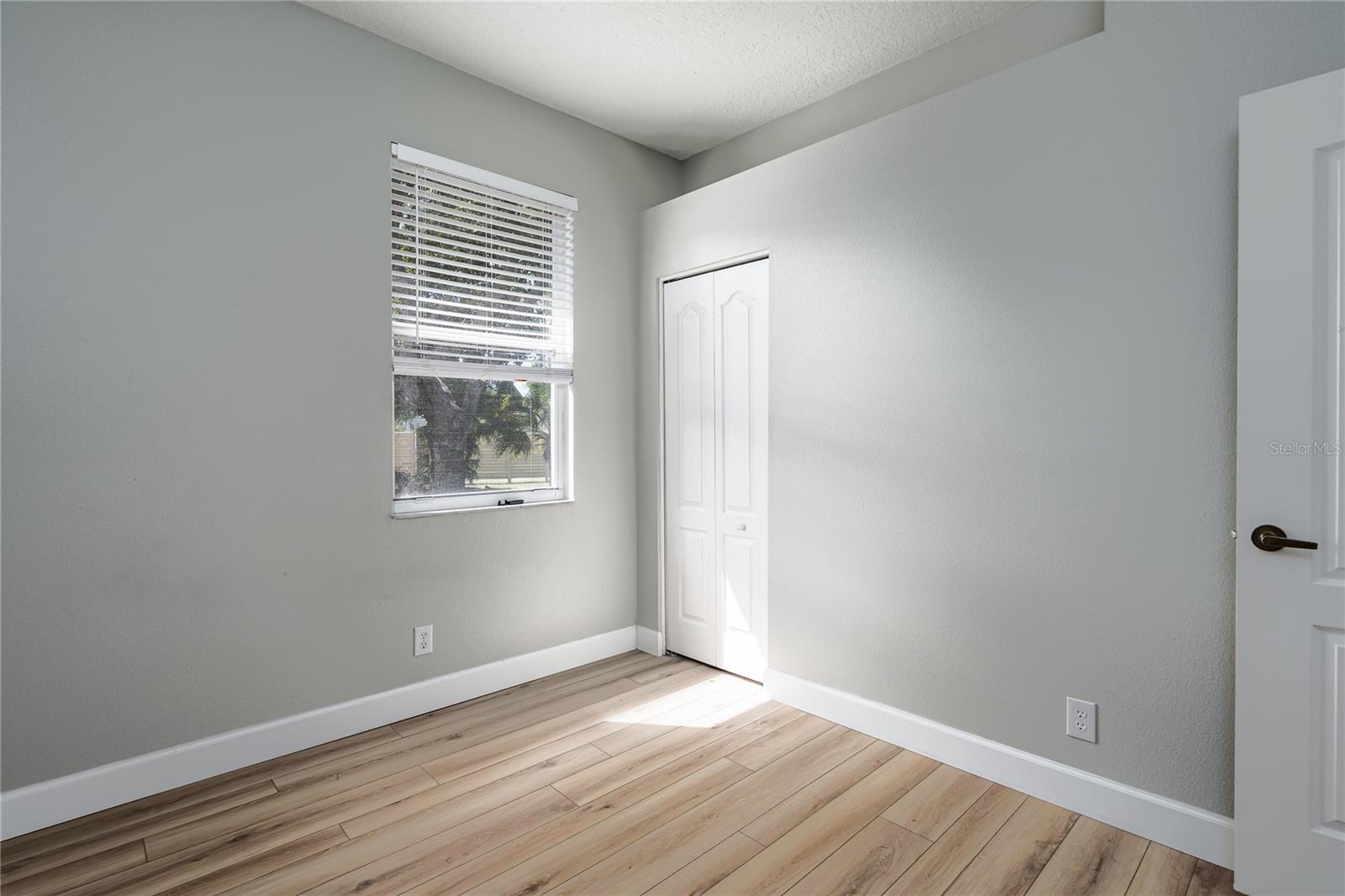 Image 22 of 41 For 4804 78th Street E