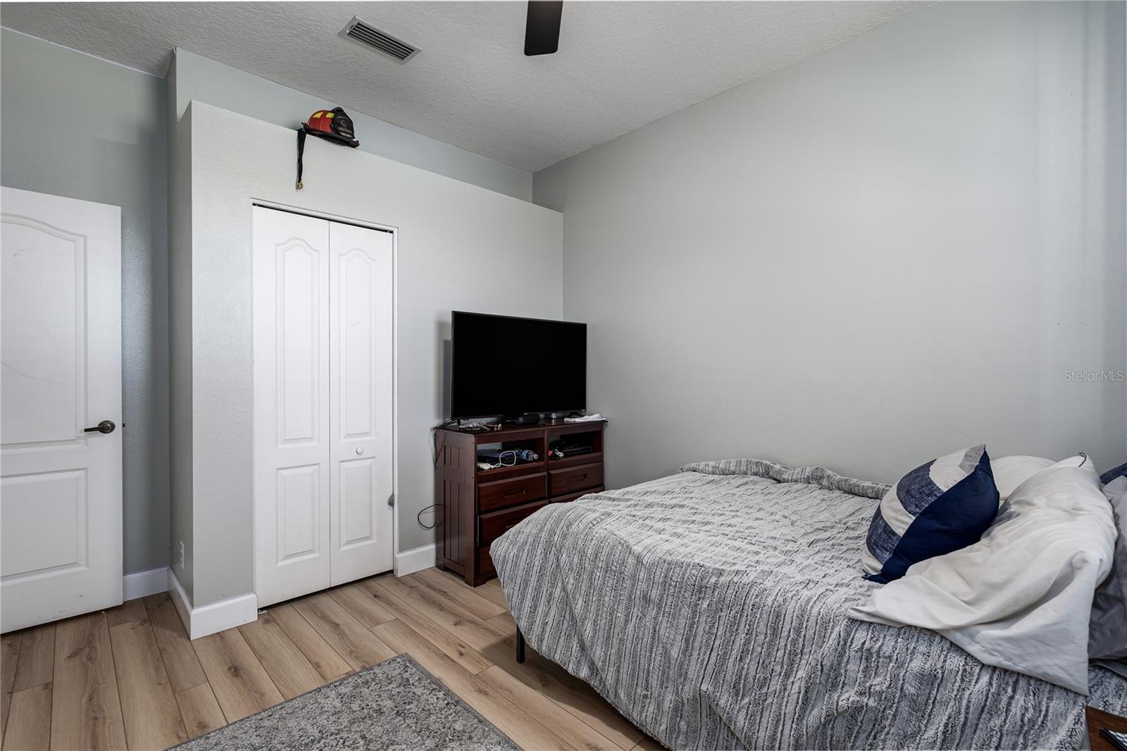 Image 24 of 41 For 4804 78th Street E