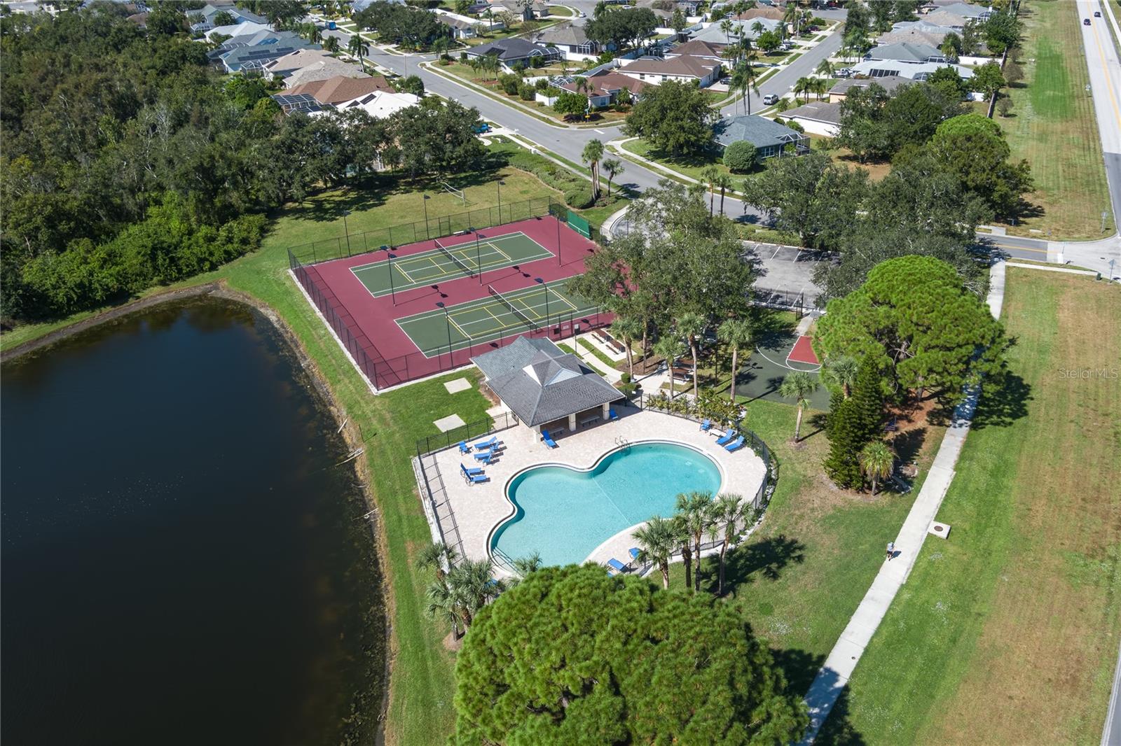 Image 37 of 41 For 4804 78th Street E