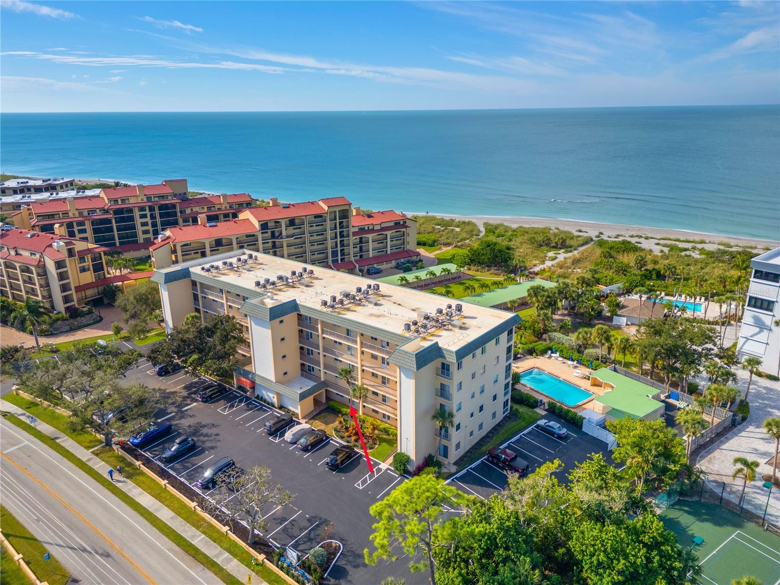 Image 31 of 44 For 8630 Midnight Pass Road 103a