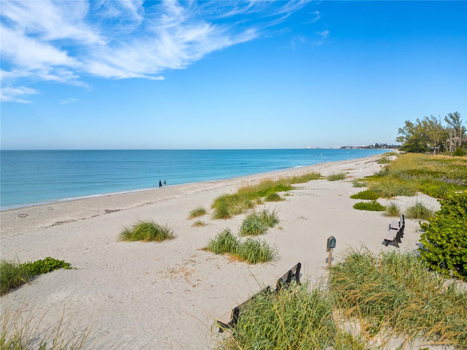 Image 41 of 44 For 8630 Midnight Pass Road 103a