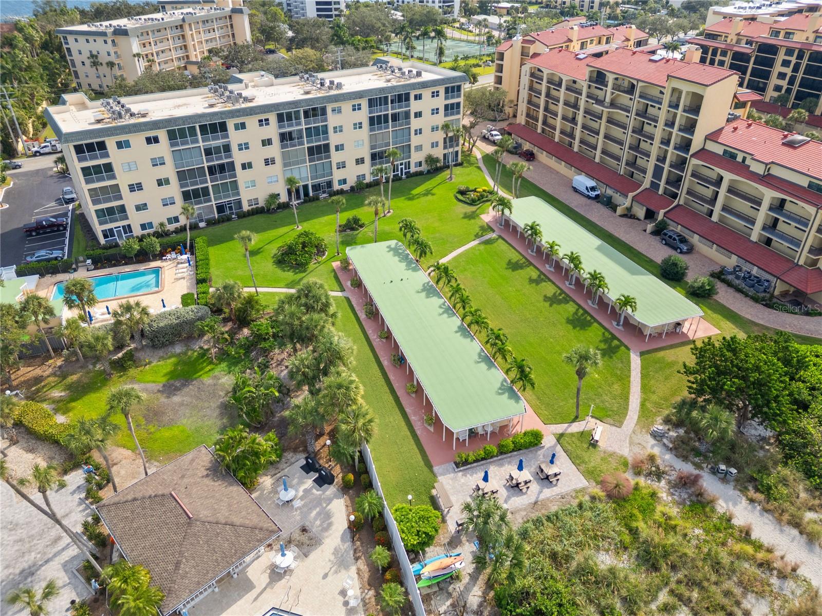 Image 43 of 44 For 8630 Midnight Pass Road 103a