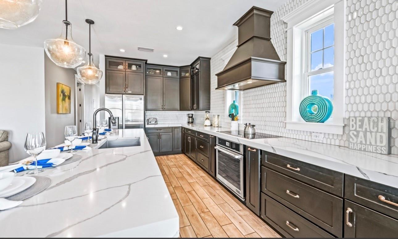 Image 20 of 54 For 401 20th Place