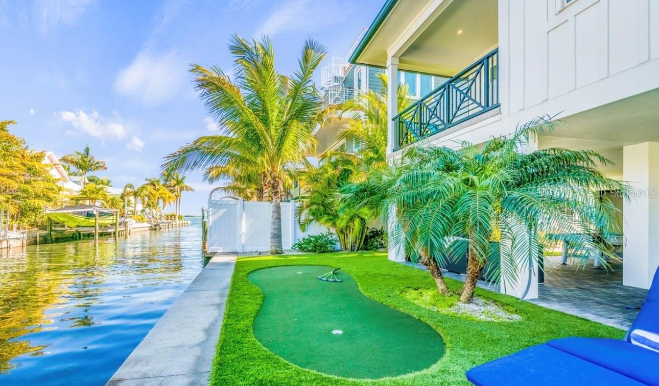 Image 3 of 54 For 401 20th Place