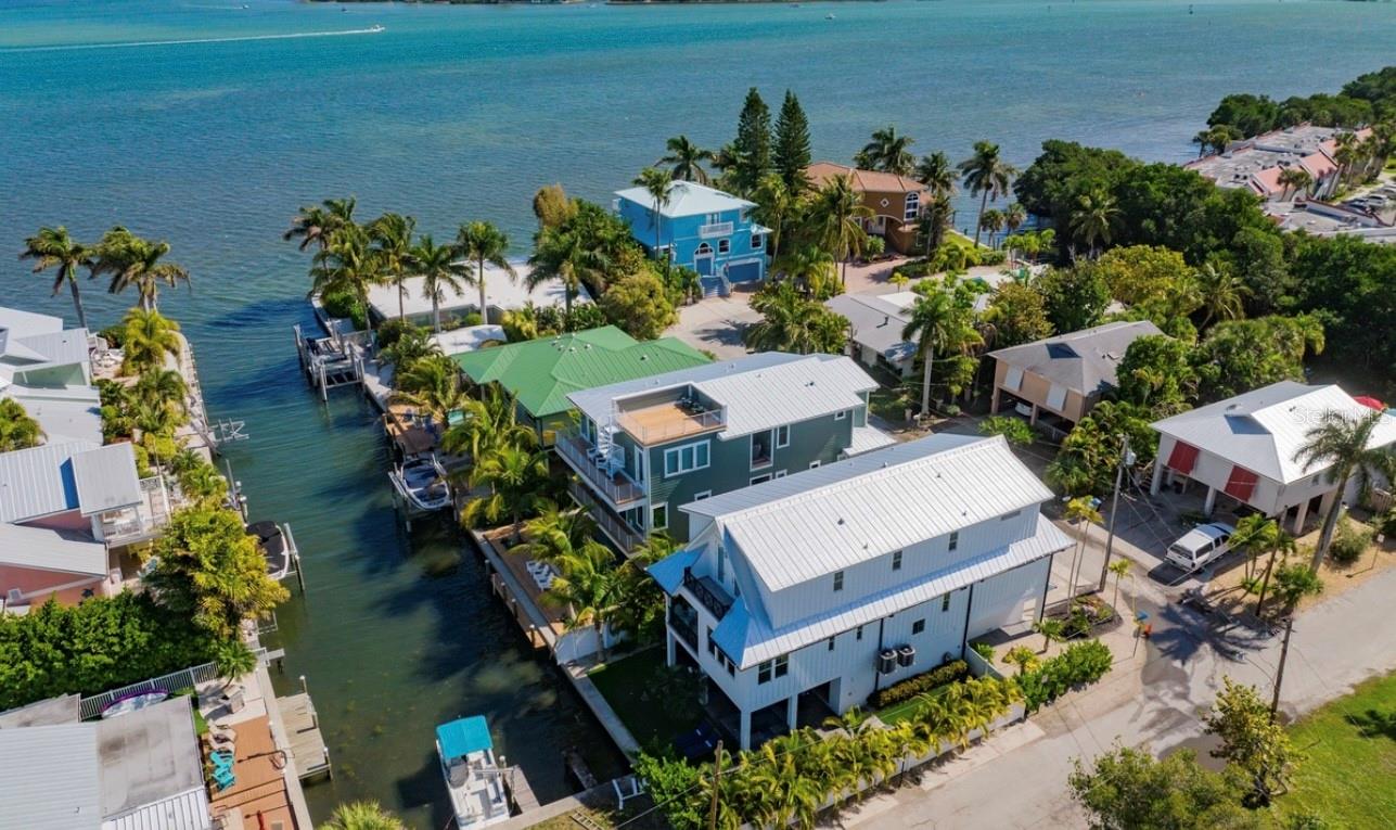 Image 52 of 54 For 401 20th Place