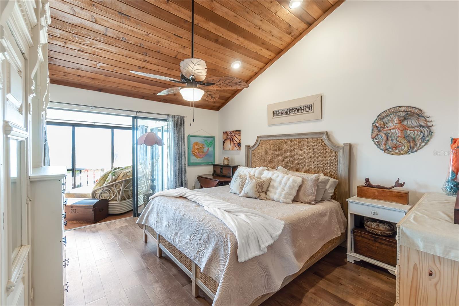 Image 16 of 34 For 8730 54th Avenue W 8730