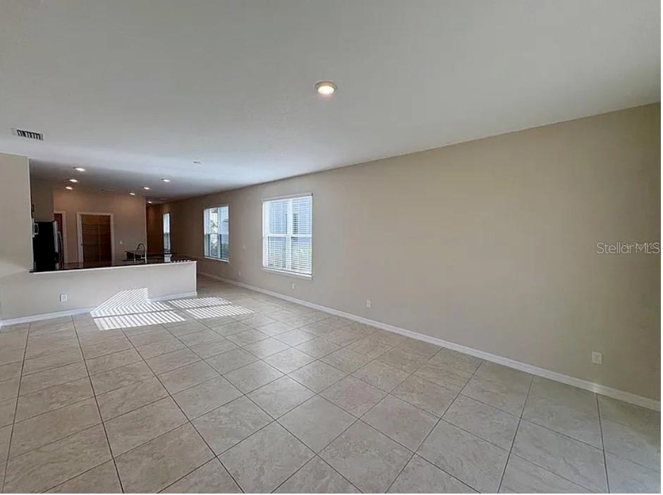 Image 14 of 27 For 16439 Paynes Mill Drive