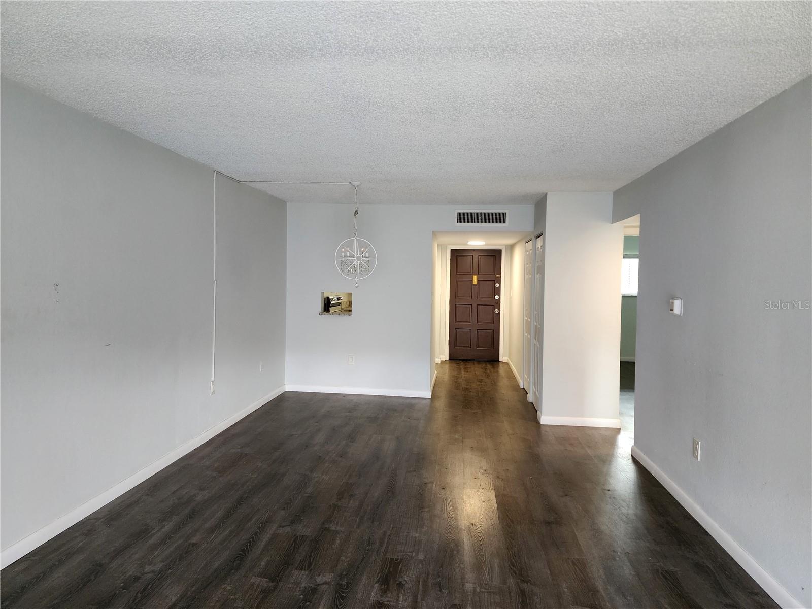 Image 7 of 19 For 1243 Martin Luther King Jr Avenue B304