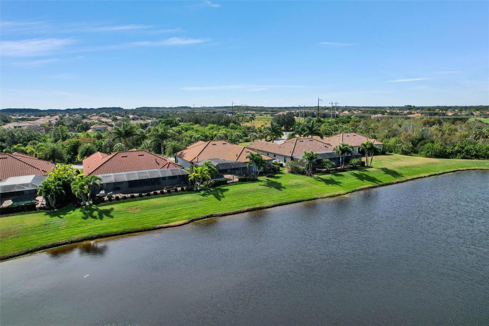 Image 15 of 72 For 610 Moorings Way