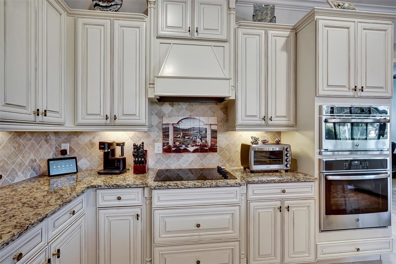 Image 16 of 72 For 610 Moorings Way