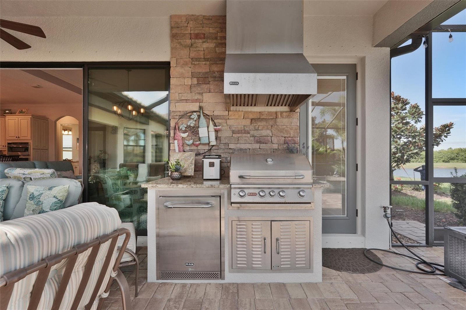 Image 54 of 72 For 610 Moorings Way