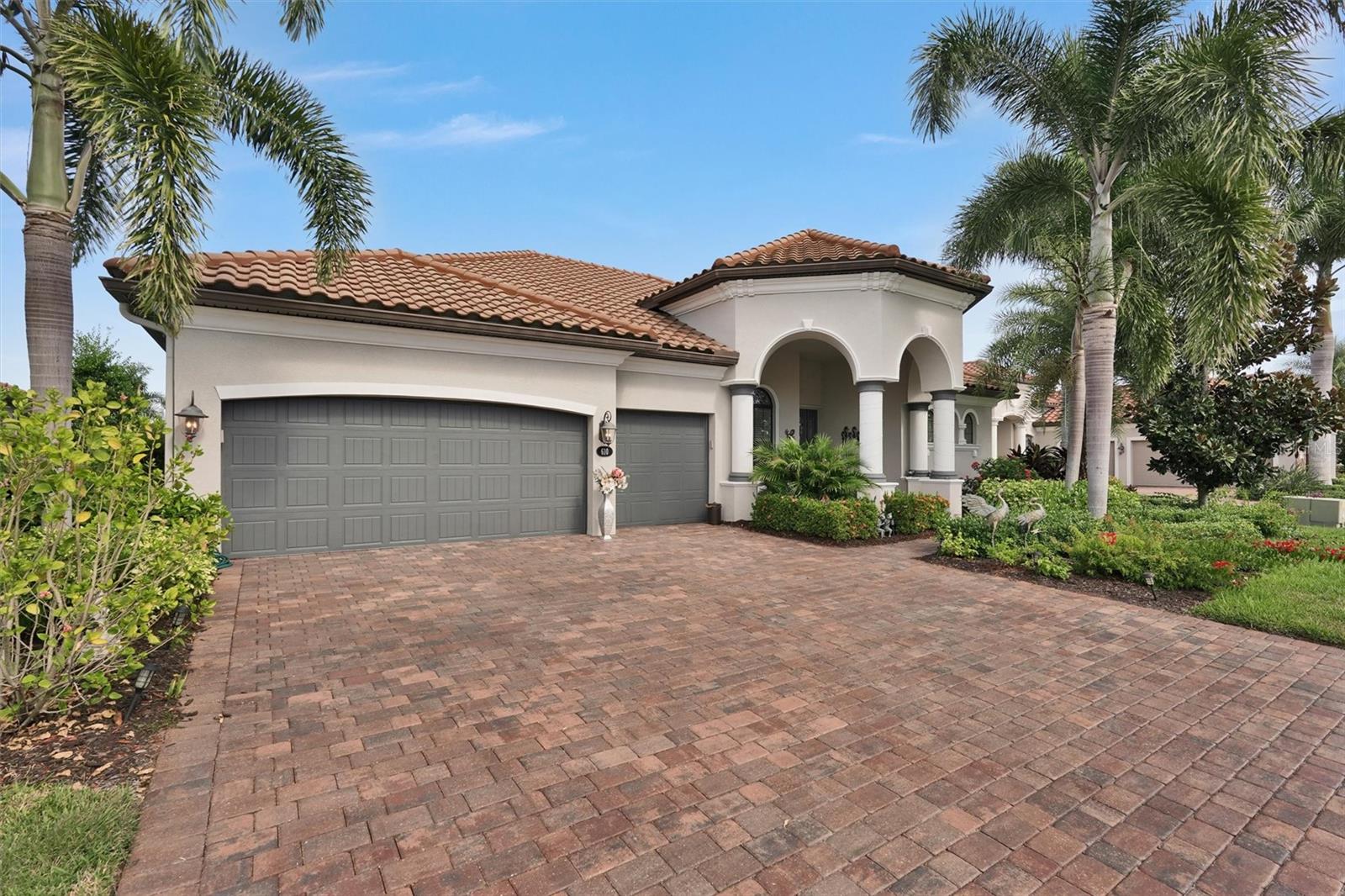 Image 60 of 72 For 610 Moorings Way