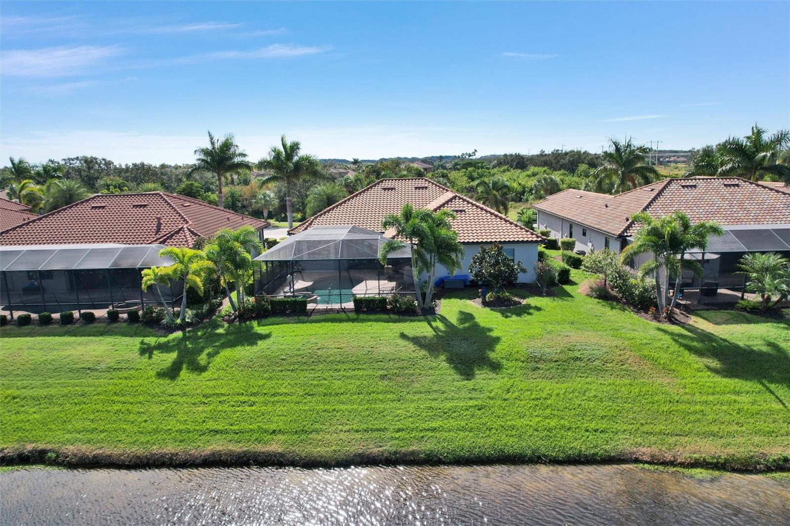 Image 9 of 72 For 610 Moorings Way