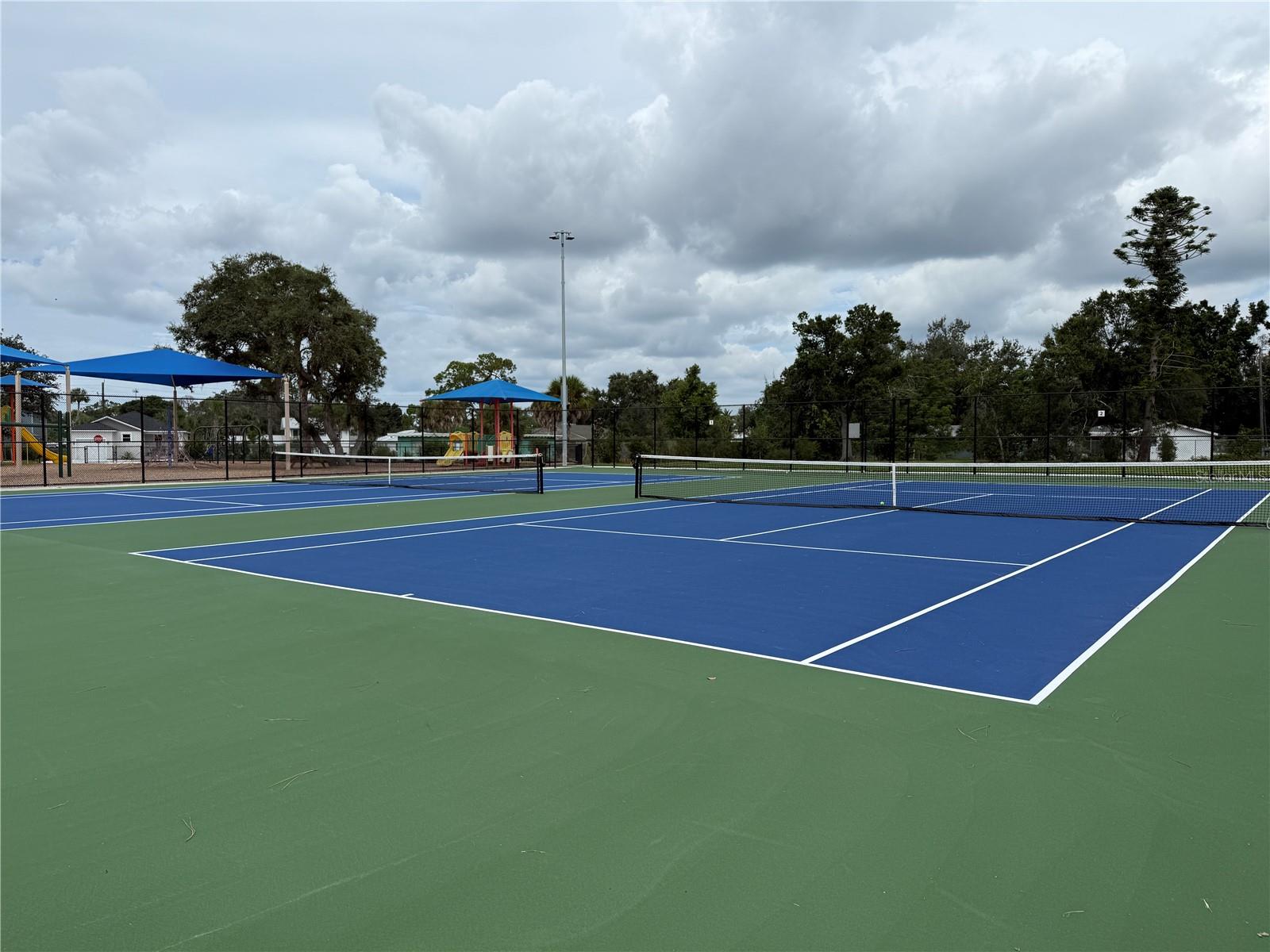 Image 12 of 13 For 256 Nippino Trail E