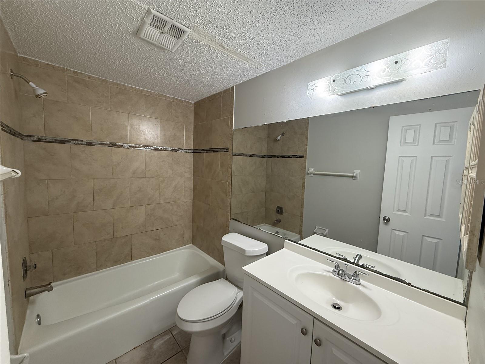 Image 8 of 13 For 256 Nippino Trail E