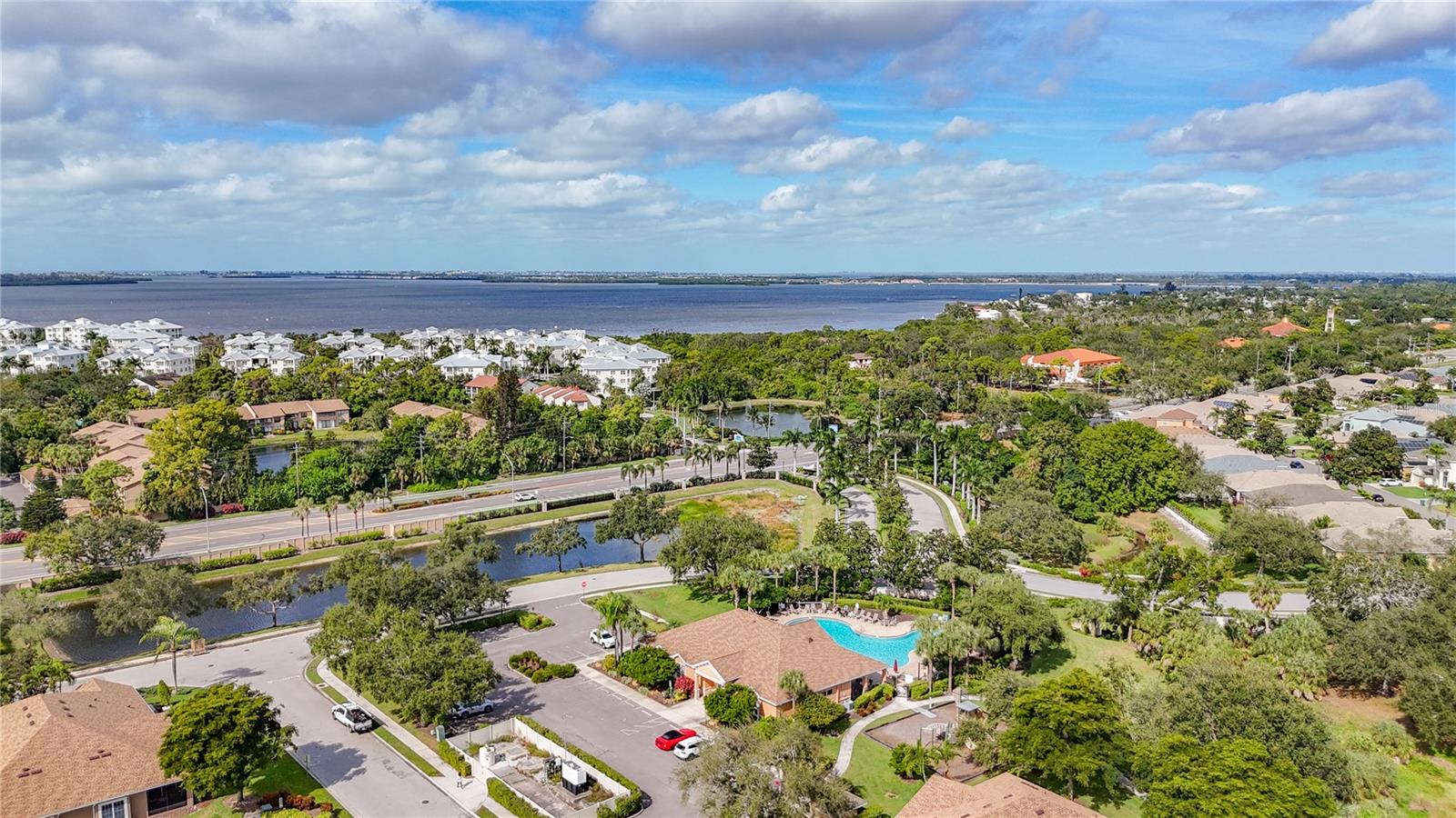 Image 31 of 44 For 4119 Overture Circle 364