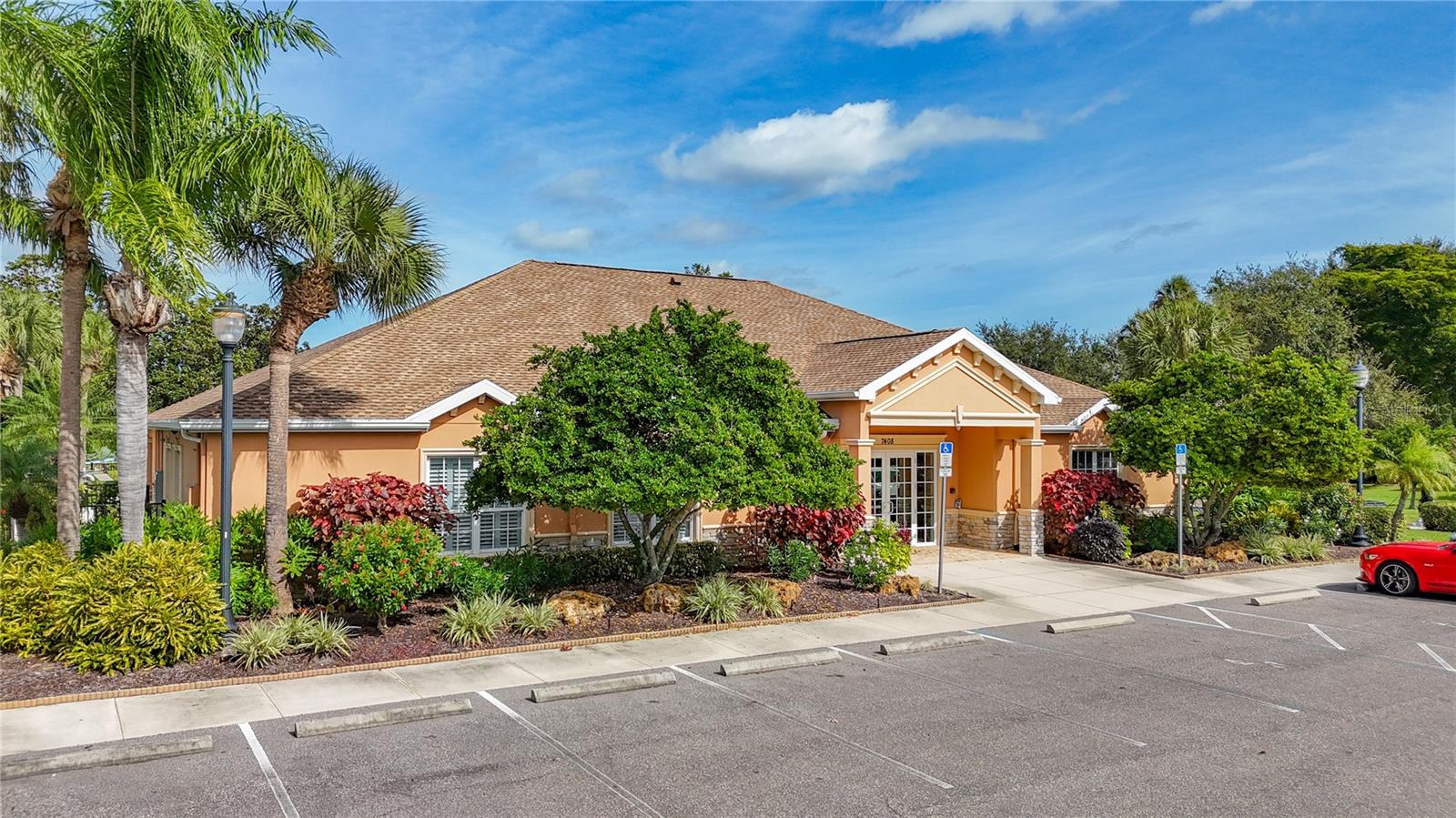 Image 33 of 44 For 4119 Overture Circle 364