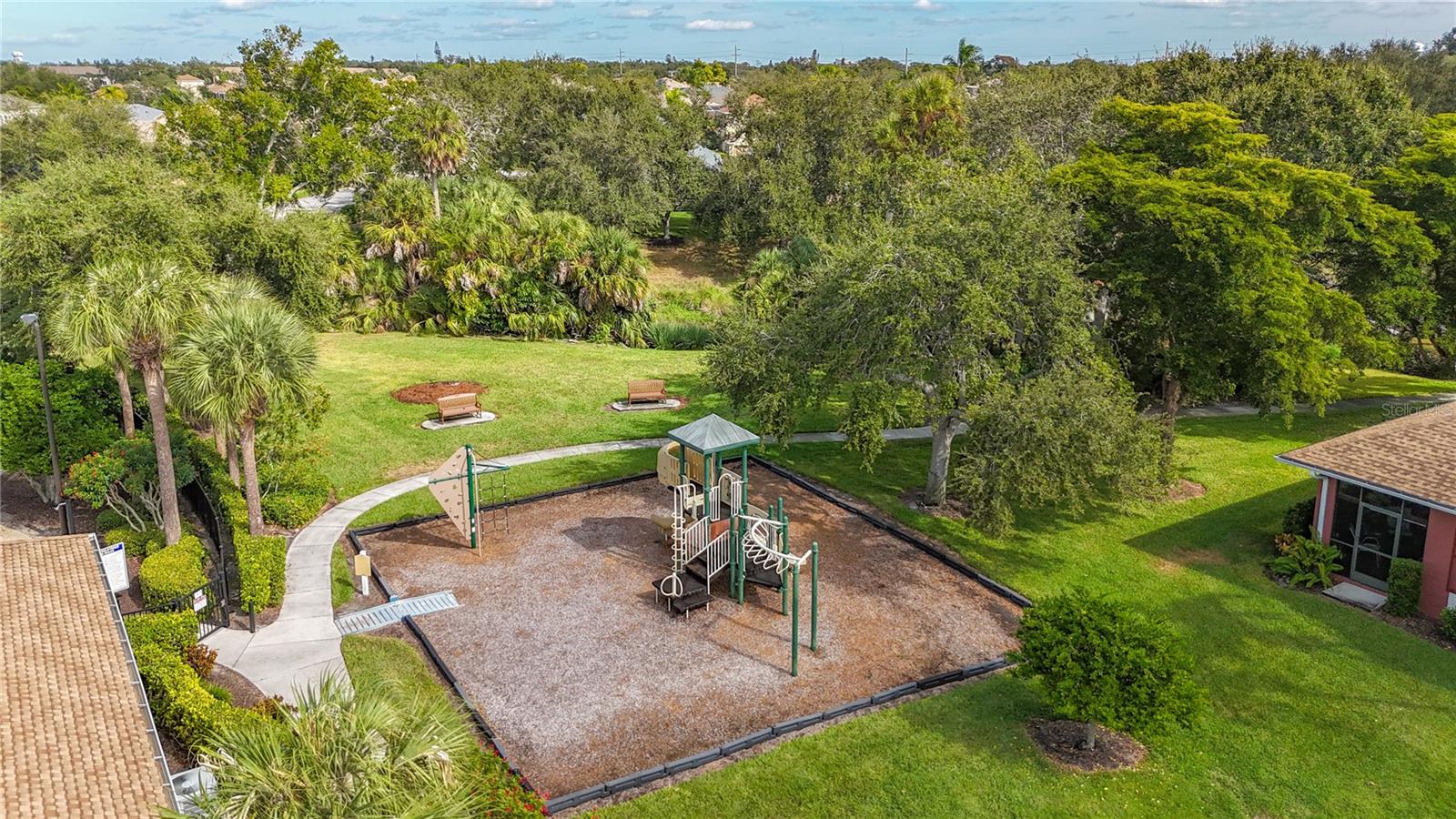 Image 34 of 44 For 4119 Overture Circle 364