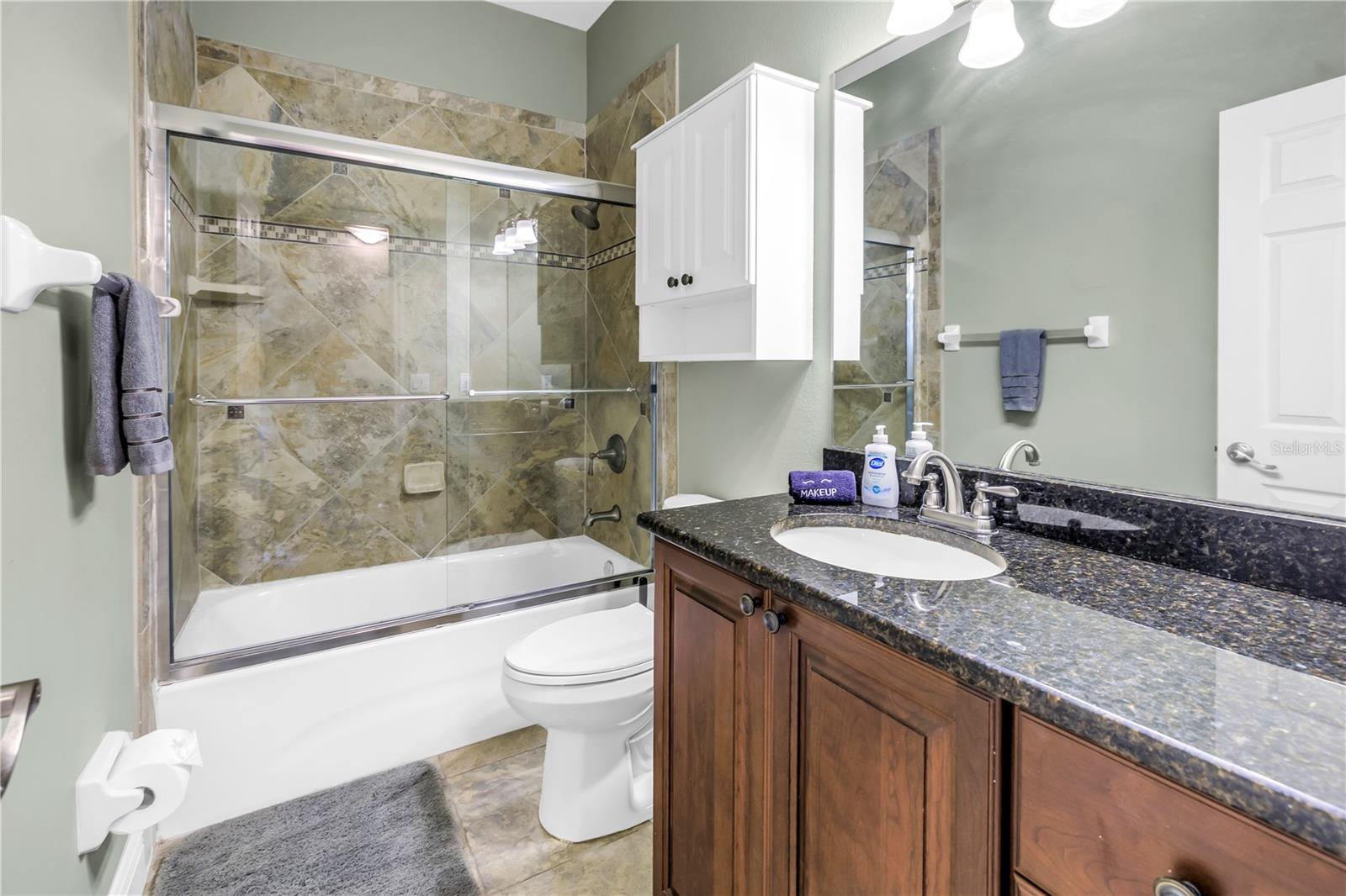 Image 44 of 88 For 513 Venice Lane