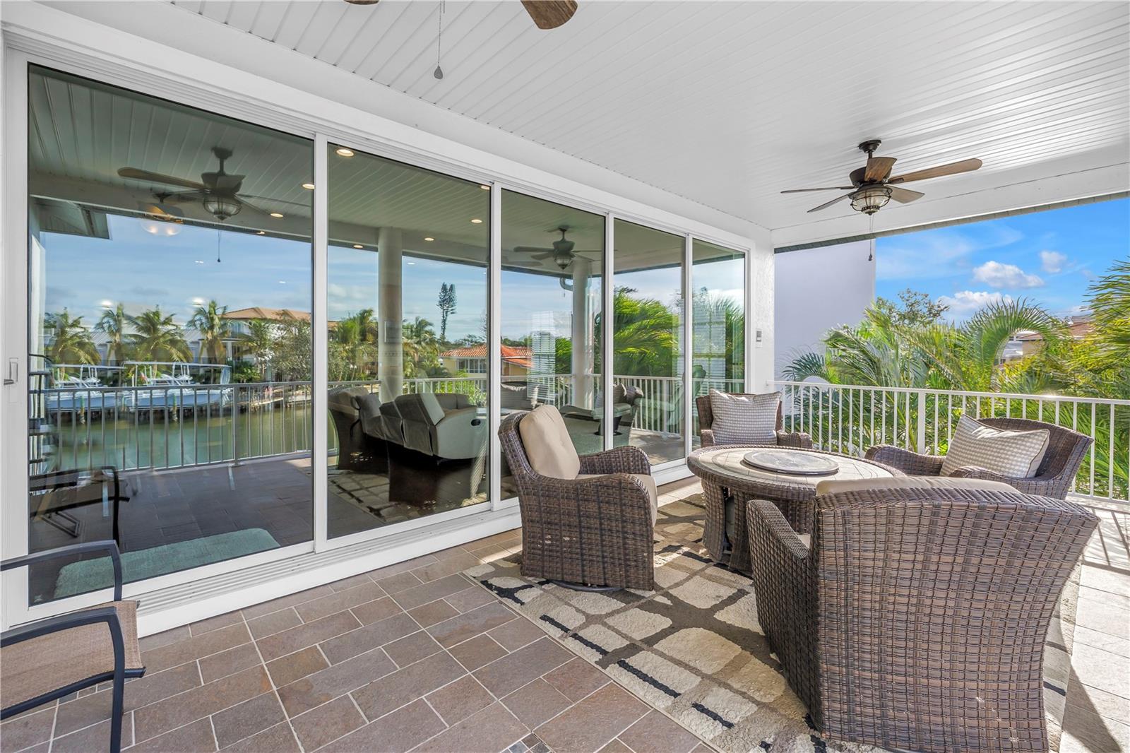 Image 51 of 88 For 513 Venice Lane