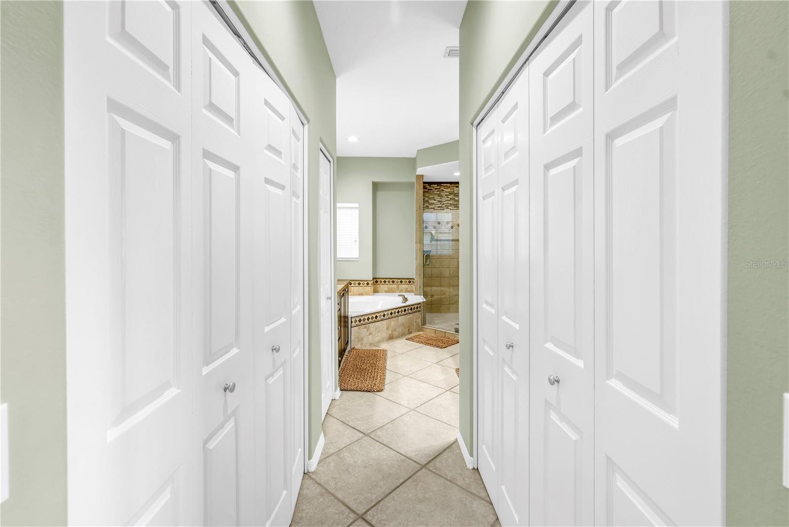 Image 60 of 88 For 513 Venice Lane