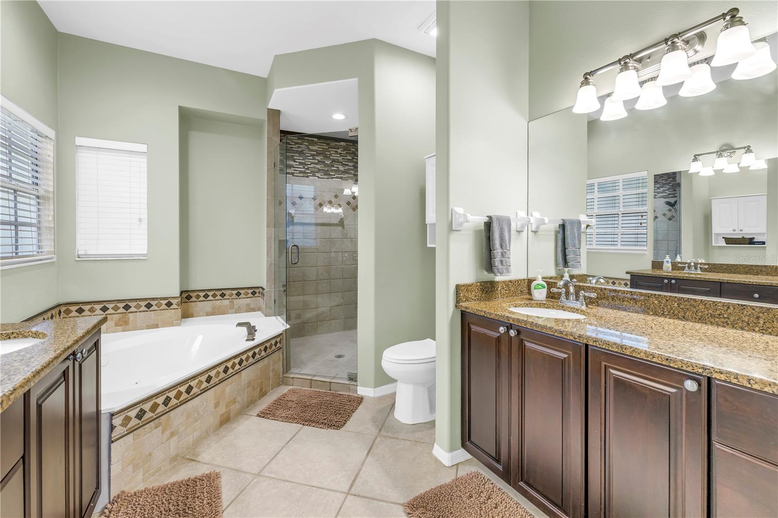 Image 61 of 88 For 513 Venice Lane