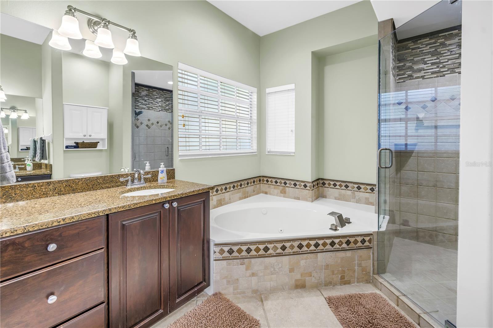 Image 62 of 88 For 513 Venice Lane