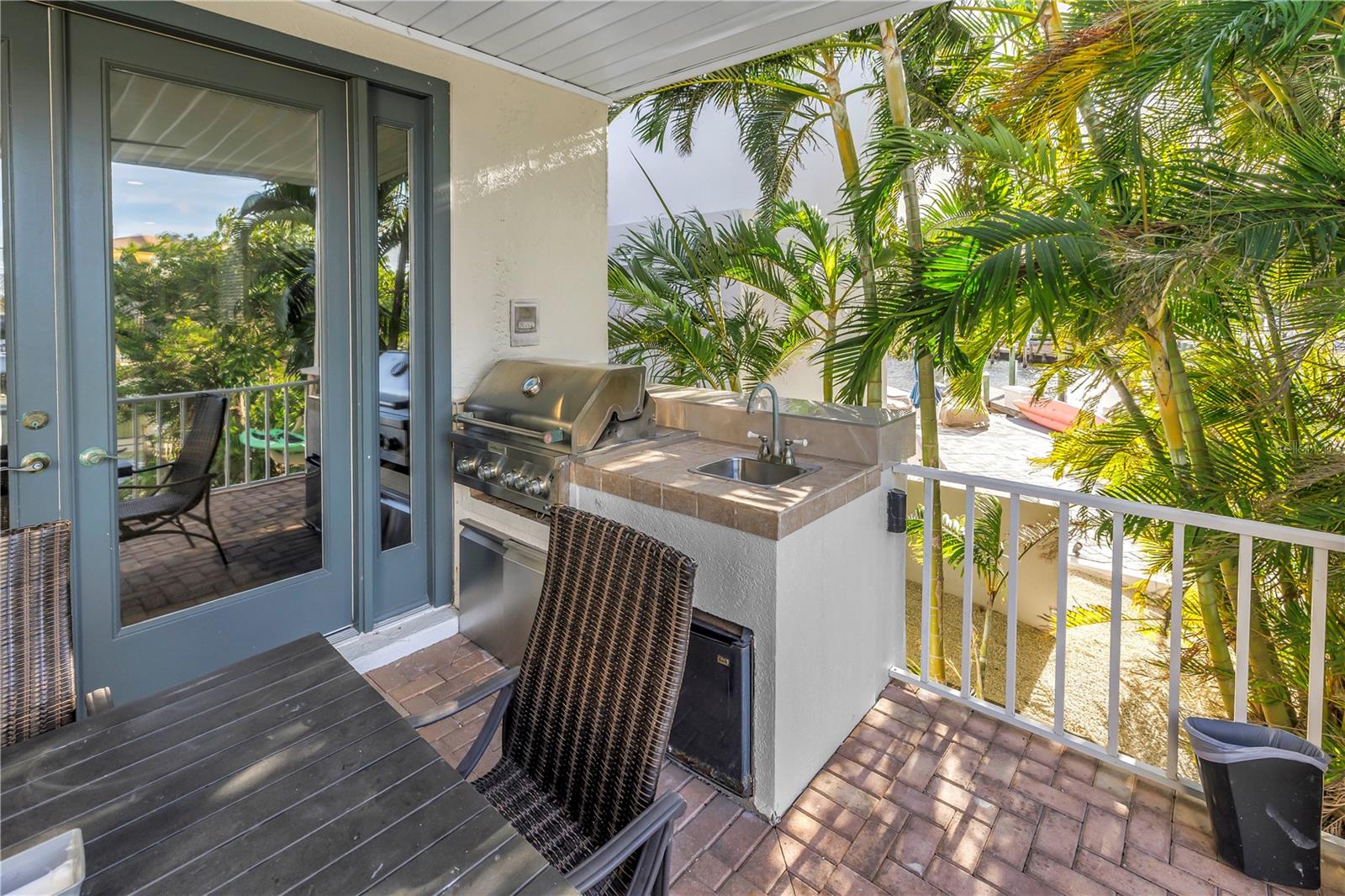 Image 71 of 88 For 513 Venice Lane