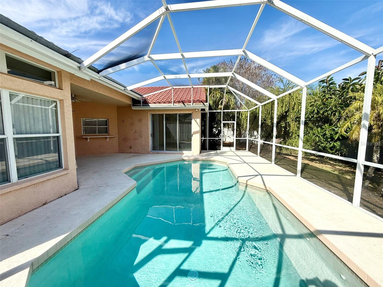 Image 28 of 54 For 7157 42nd Court E