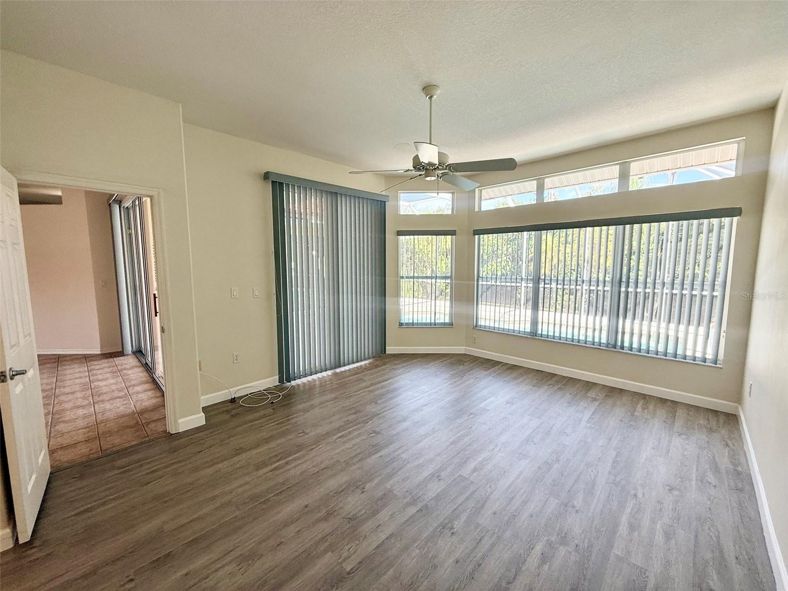 Image 30 of 54 For 7157 42nd Court E