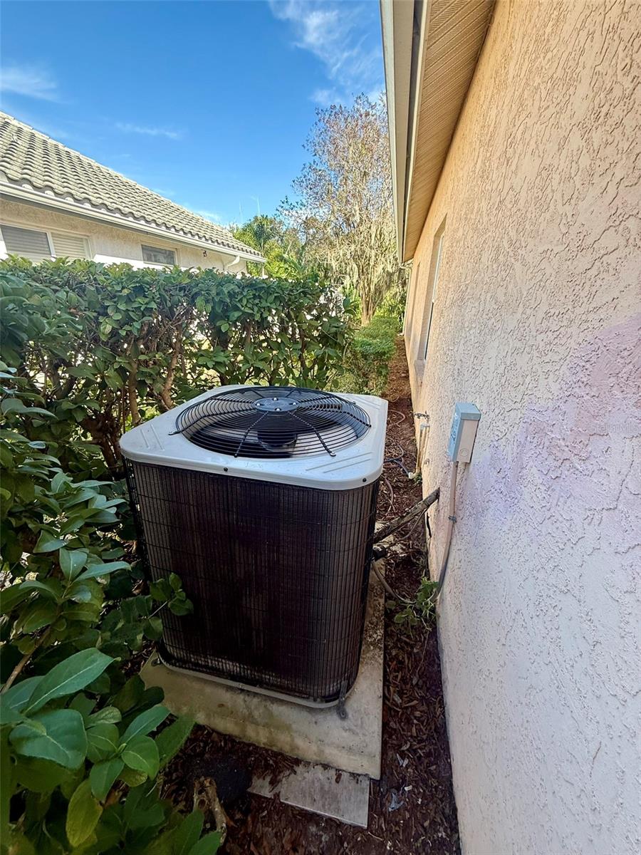 Image 50 of 54 For 7157 42nd Court E