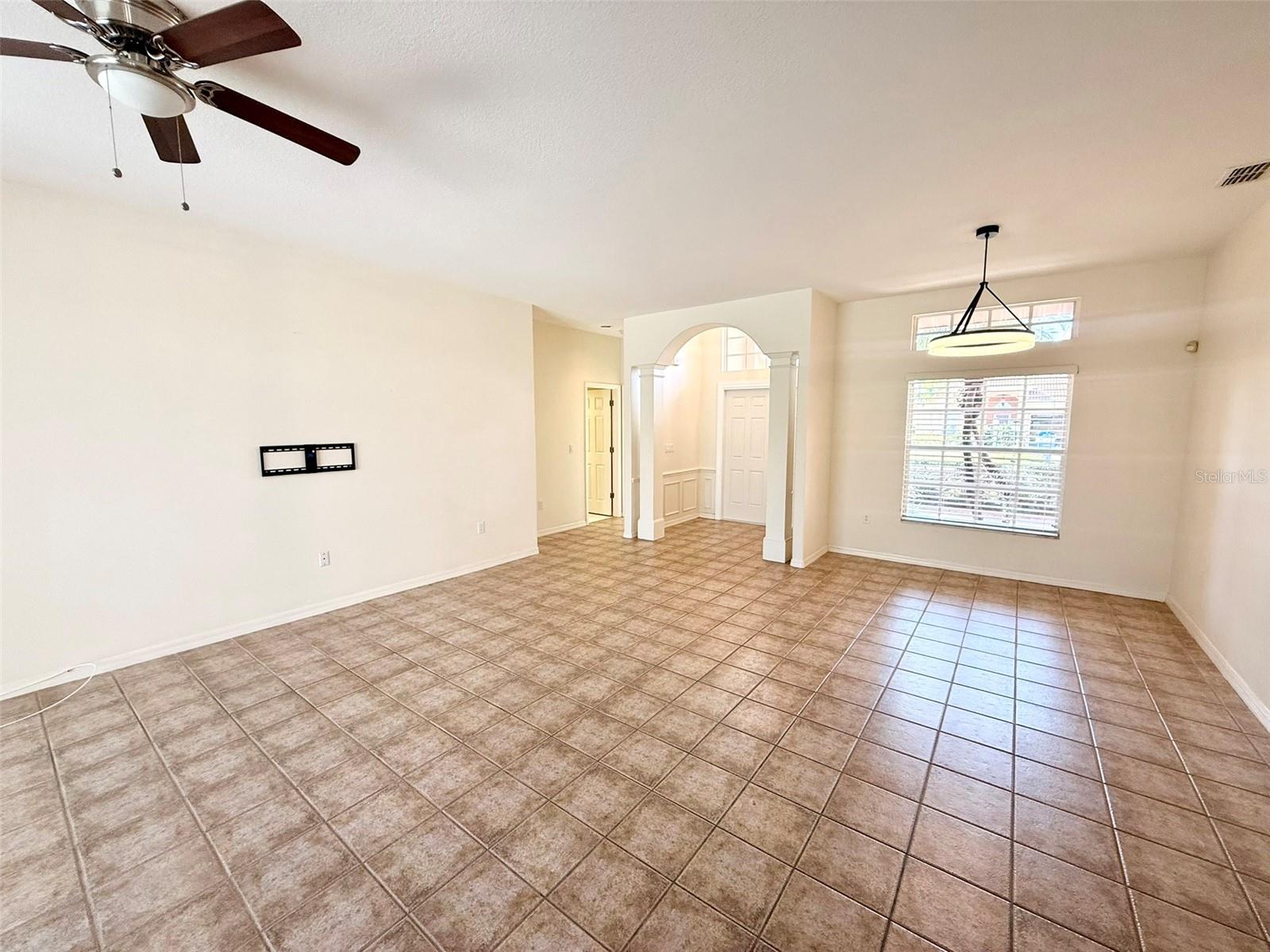 Image 8 of 54 For 7157 42nd Court E