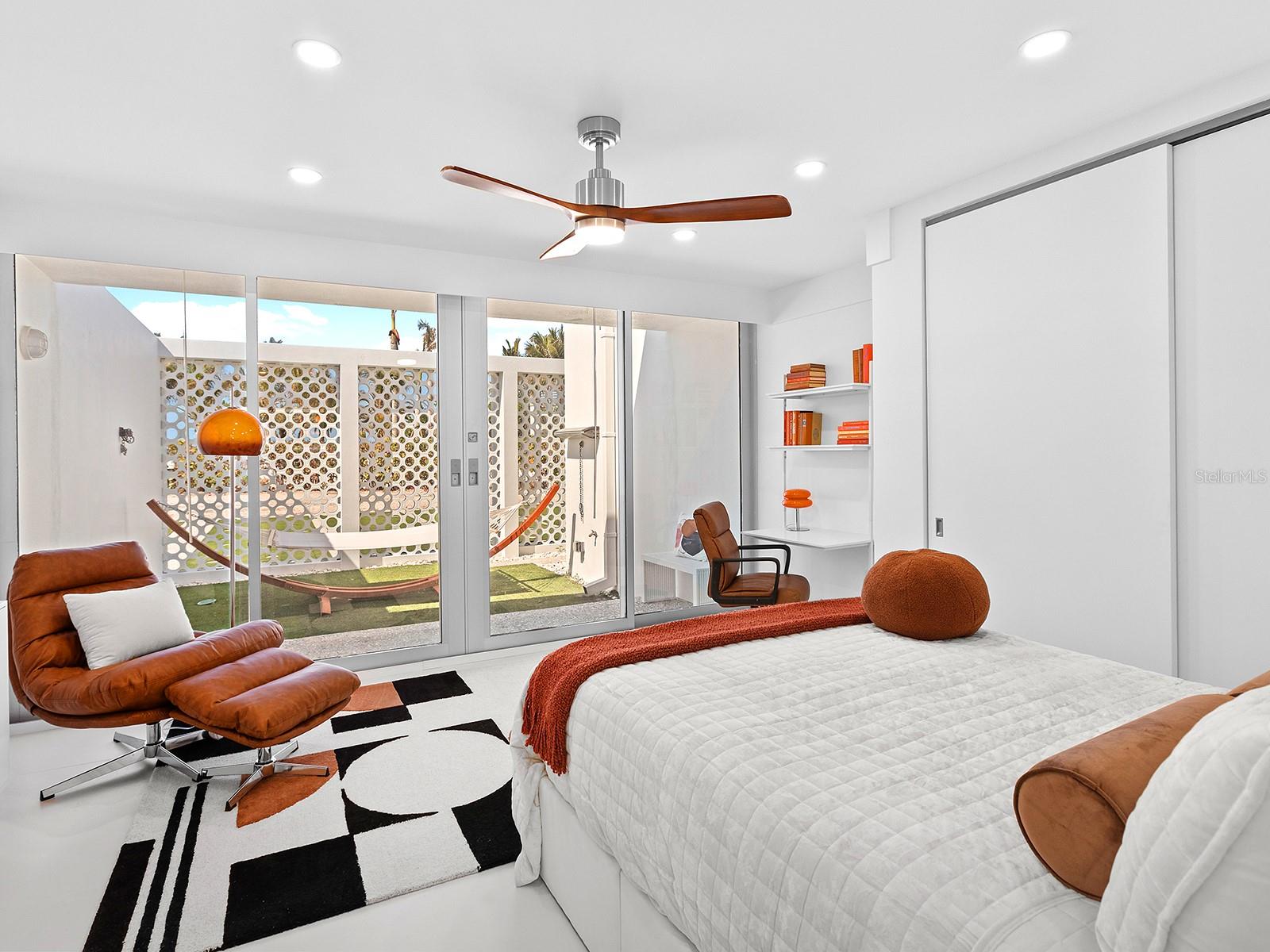 Image 37 of 75 For 7647 Sanderling Road