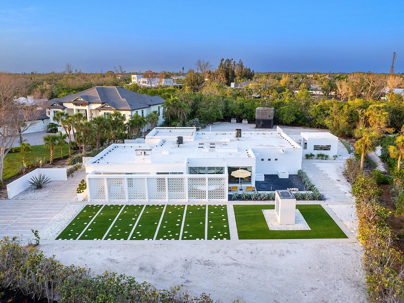 Image 6 of 75 For 7647 Sanderling Road