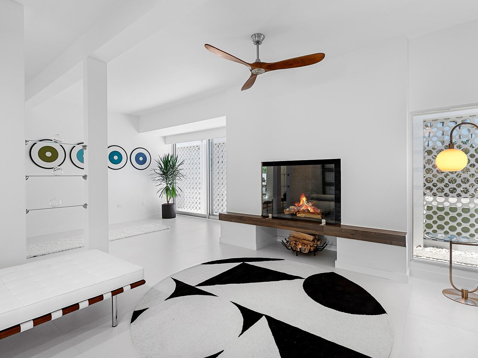 Image 9 of 75 For 7647 Sanderling Road