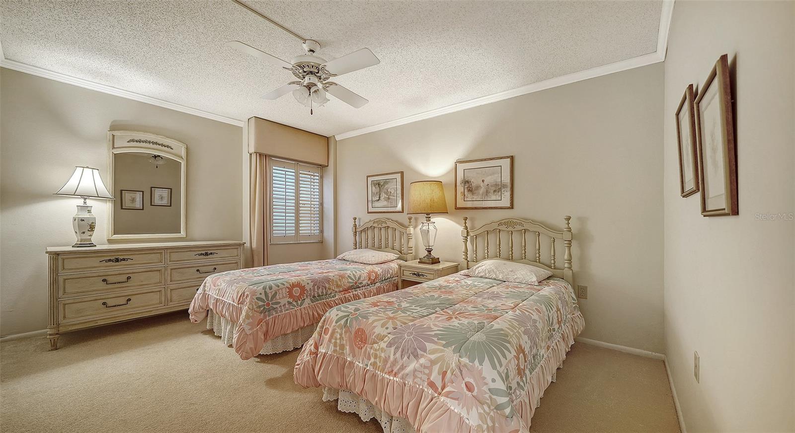 Image 29 of 56 For 19 Whispering Sands Drive 802