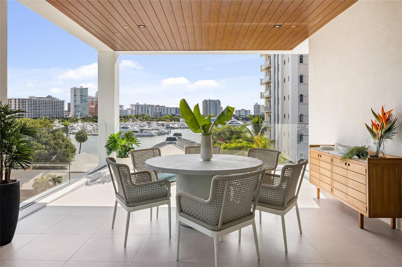 Image 25 of 27 For 509 Golden Gate Point 4