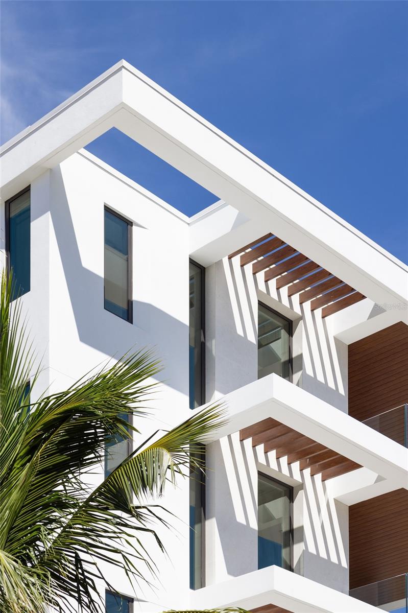 Image 9 of 27 For 509 Golden Gate Point 4