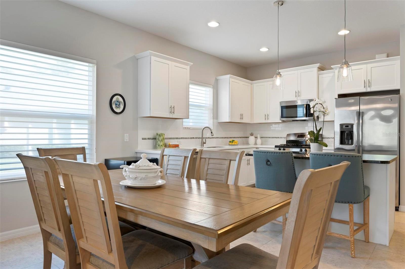 Image 10 of 53 For 6512 Palm Leaf Court