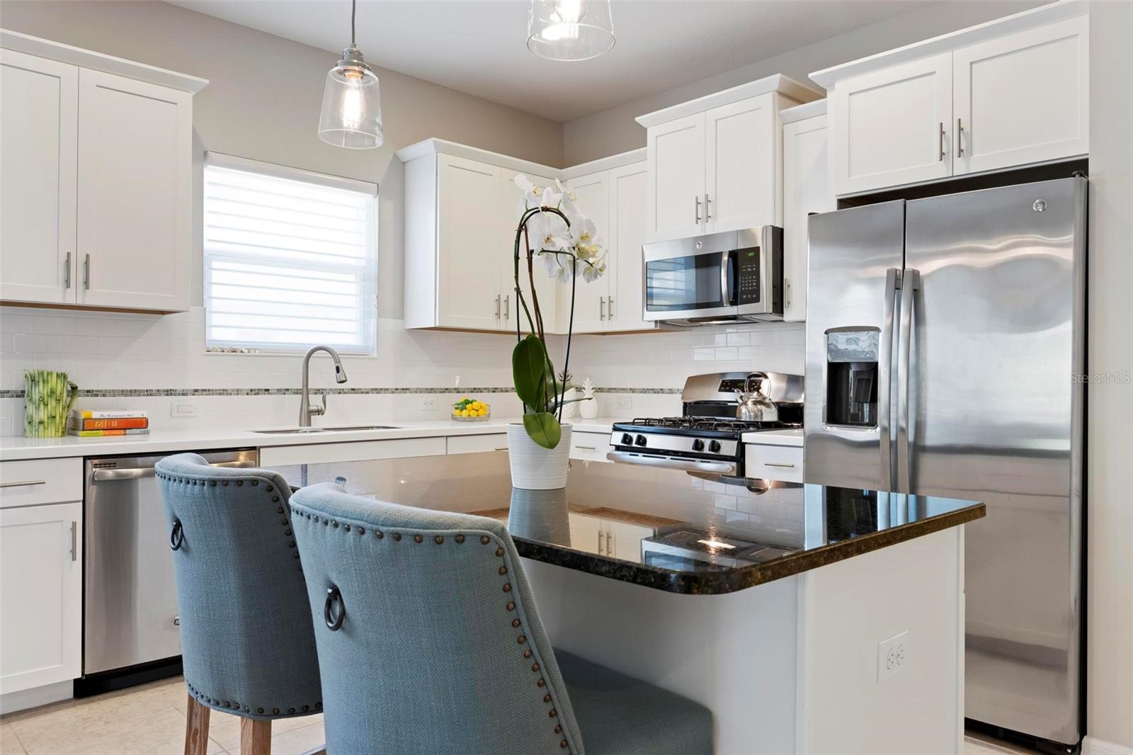 Image 11 of 53 For 6512 Palm Leaf Court